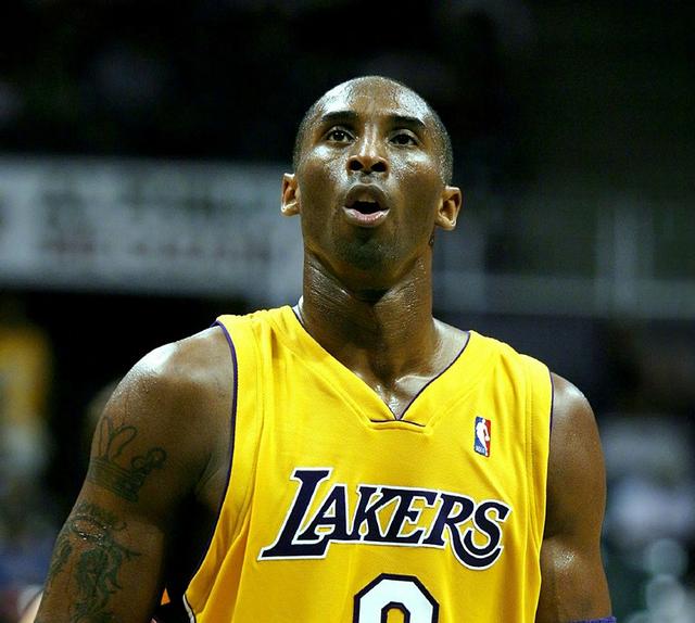 当中野承担 当中野承担