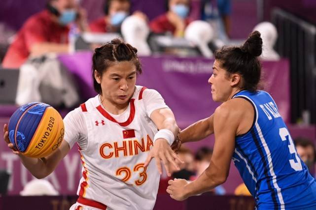 詹姆斯谈东契奇交易：我从未被交易过 但我理解这种打击