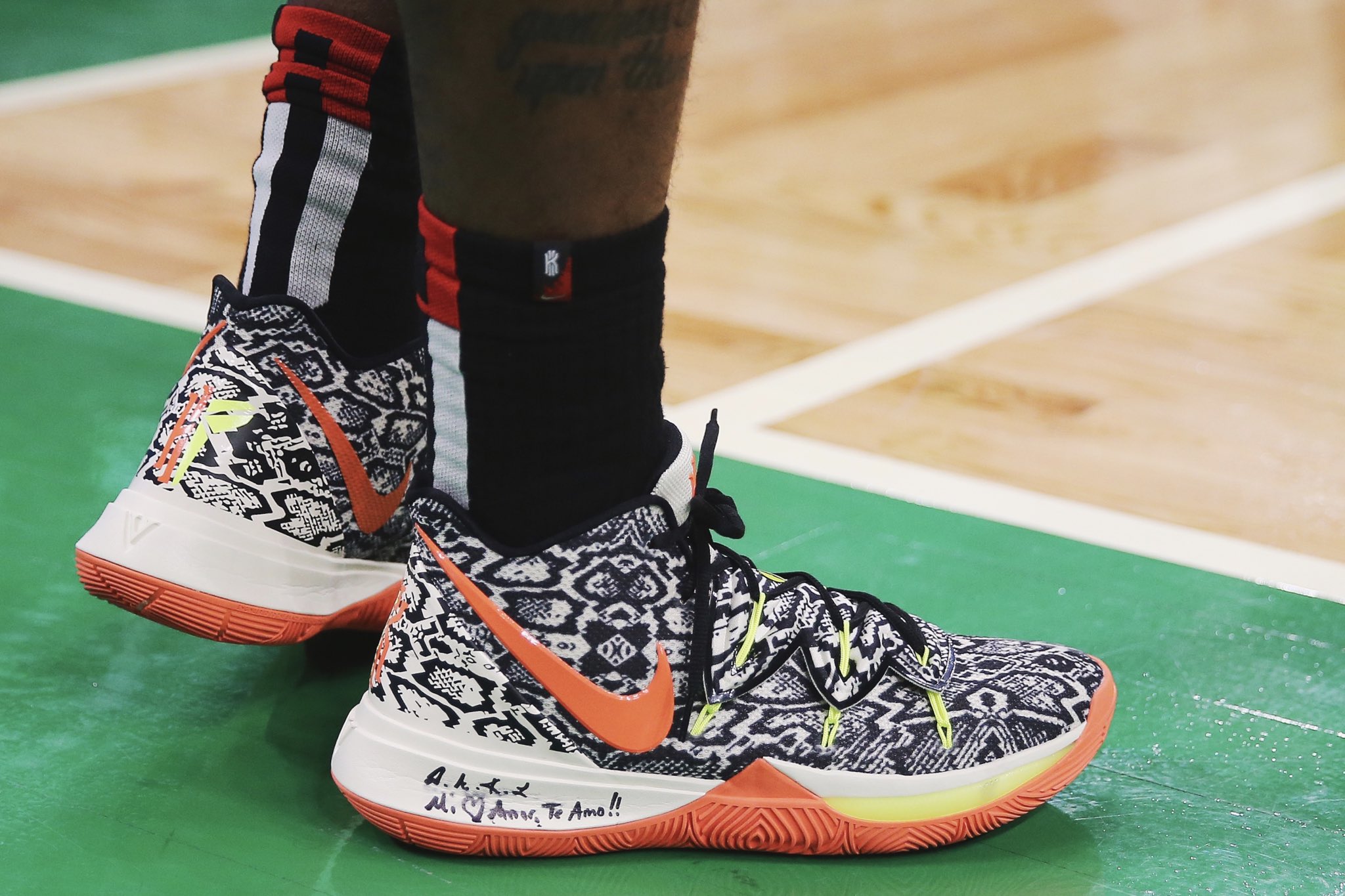 看到连闲就 看到连闲就